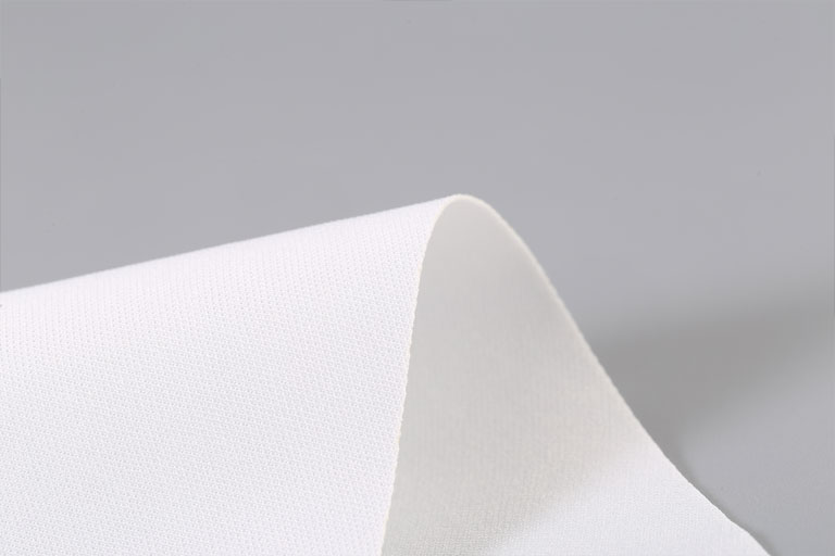 TiO₂-Free Polyester Wipes